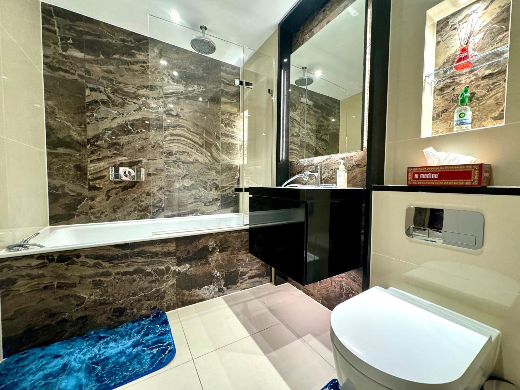 2 Bedroom Luxury Edgware Road By Wild Apartament