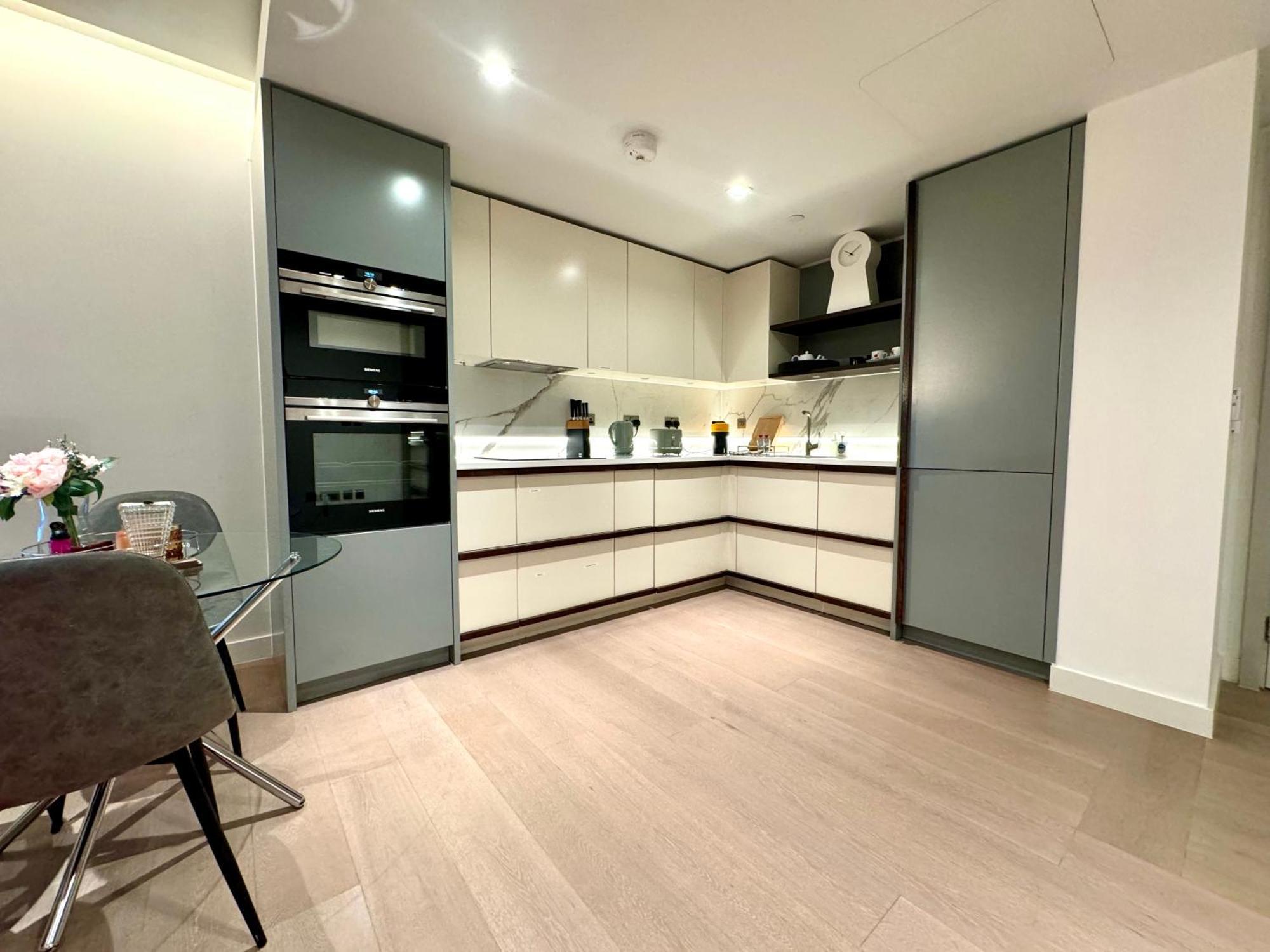 2 Bedroom Luxury Edgware Road By Wild Londra